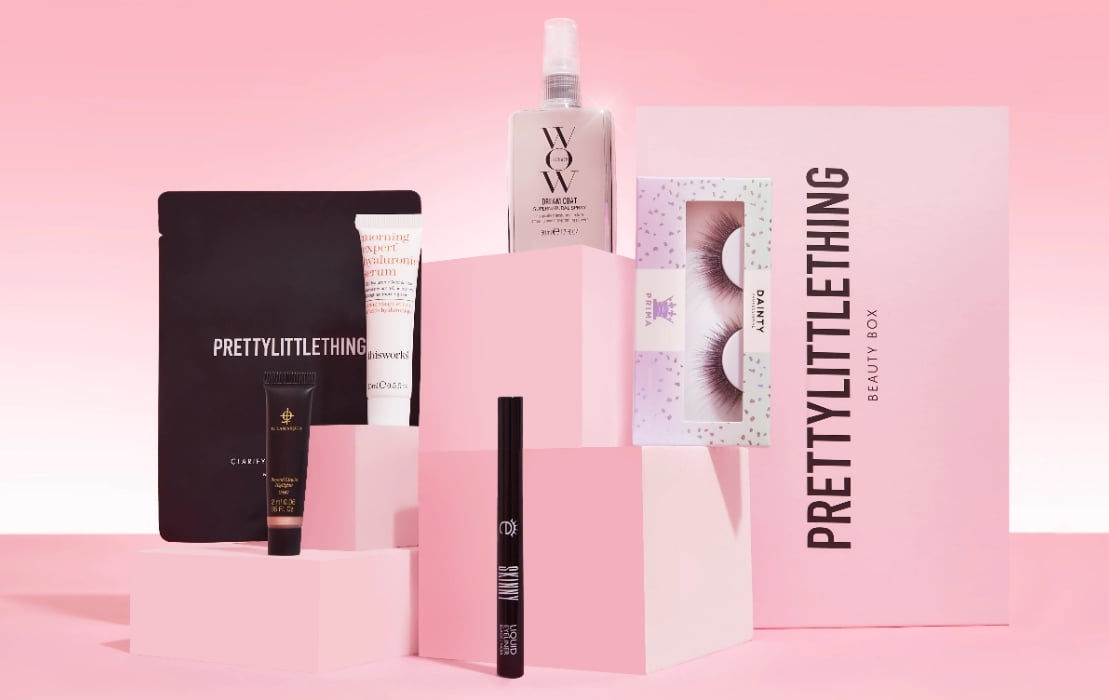 PrettyLittleThing Beauty Box August 2022 PrettyLittleThing Beauty Box August 2022