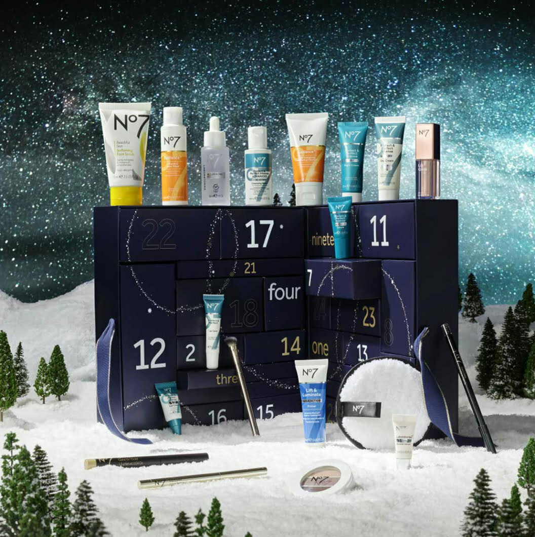 No7 25 Days of Beauty Advent Calendar 2022 No7 25 Days of Beauty Advent Calendar 2022