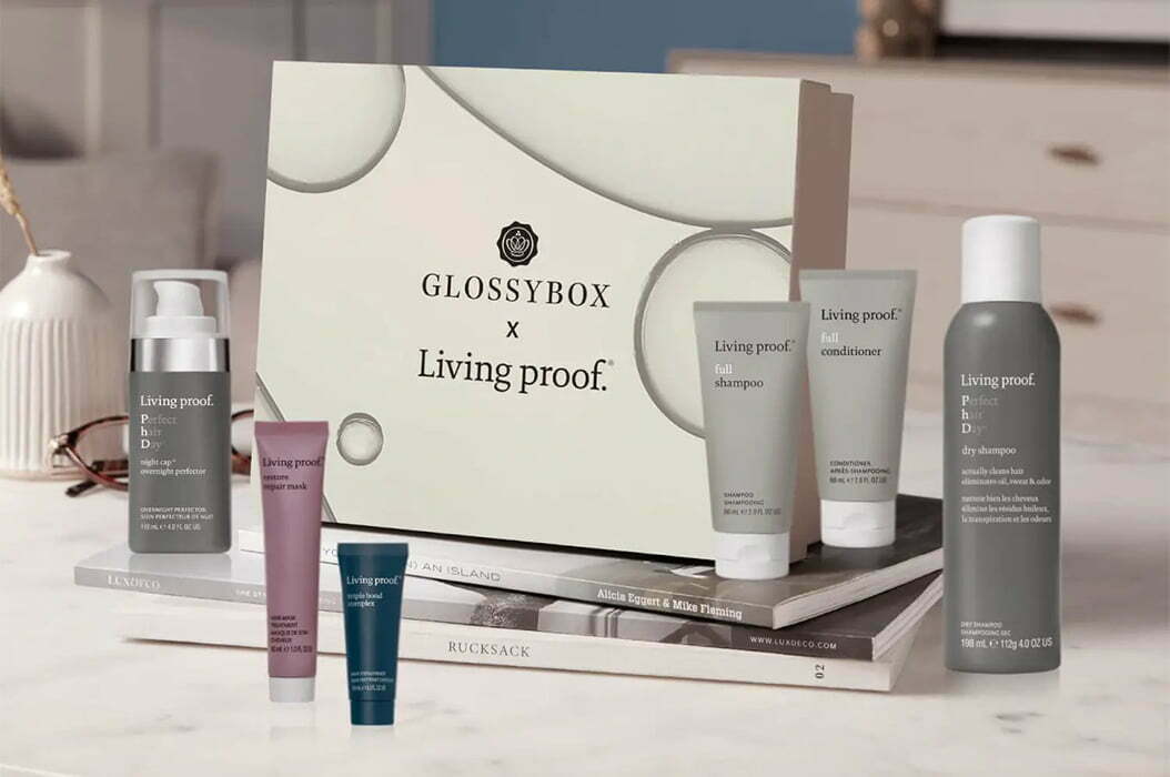 GLOSSYBOX x Living Proof Limited Edition 2022 GLOSSYBOX x Living Proof Limited Edition 2022