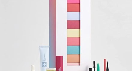 3INA Makeup Advent Calendar 2022