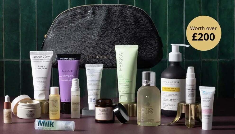 Feelunique Icons Only Beauty Bag October 2022