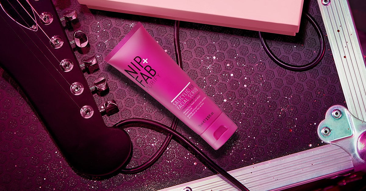 NIP+FAB Salicylic Fix Facial Scrub