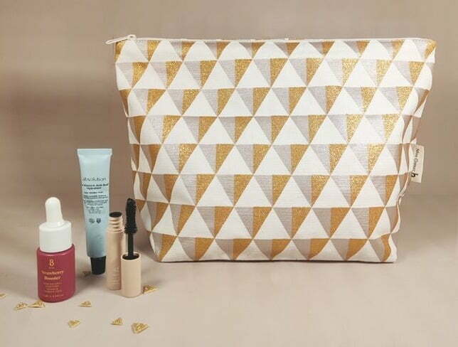 MonCornerB Organic Beauty Advent Calendar 2022 MonCornerB Organic Beauty Advent Calendar 2022