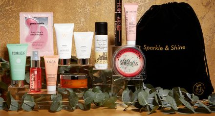 OK! Christmas Beauty Box 2022 OK! Christmas Beauty Box 2022