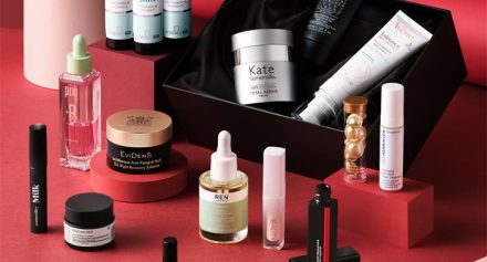 Hearst Magazines Red Beauty Stars Box 2022