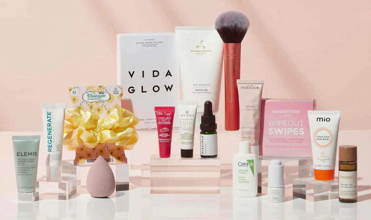 Lookfantastic Winter Beauty Bundle December 2022 Lookfantastic Winter Beauty Bundle December 2022