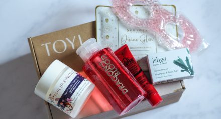 TOYL Beauty Box January 2023 TOYL Beauty Box January 2023