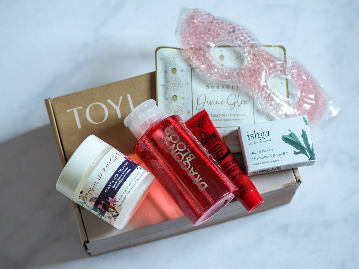 TOYL Beauty Box January 2023