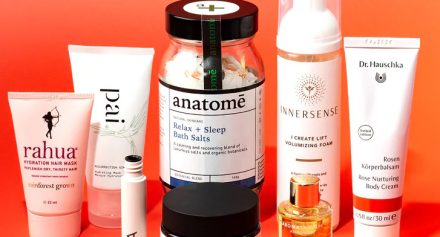 Naturisimo Go Love Yourself Discovery Box 2023