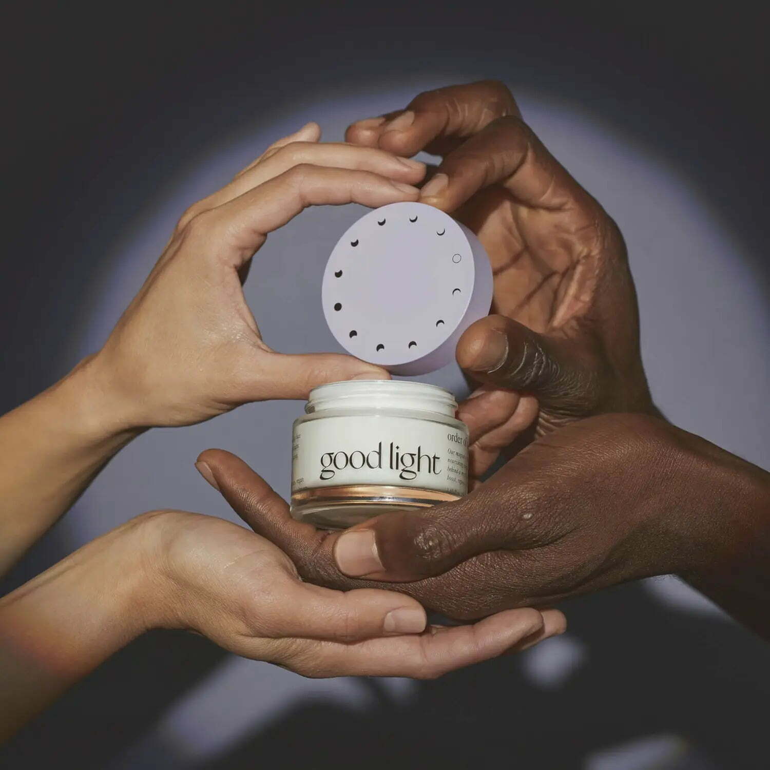 Good Light Order Of The Eclipse Hyaluronic Cream