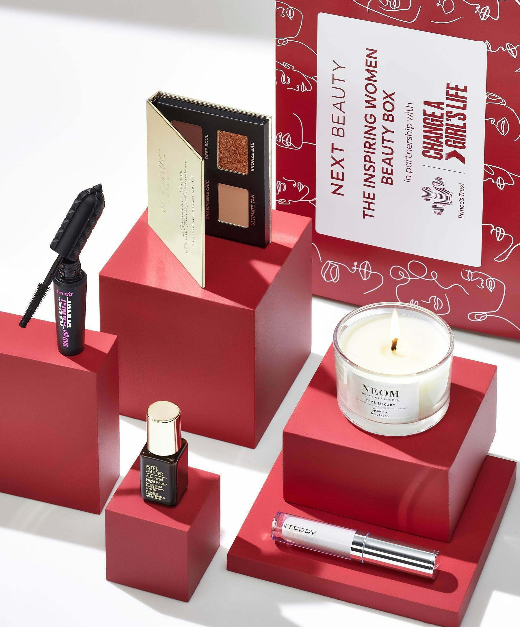 Next The Inspiring Women Beauty Box 2023
