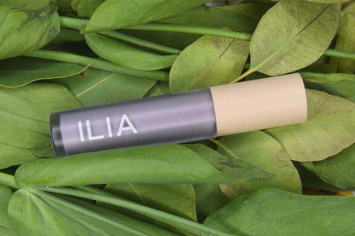 ILIA Beauty Liquid Powder Matte Eye Tint