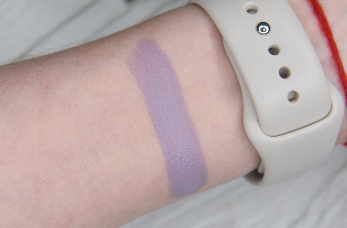 ILIA Beauty Liquid Powder Matte Eye Tint Aster review