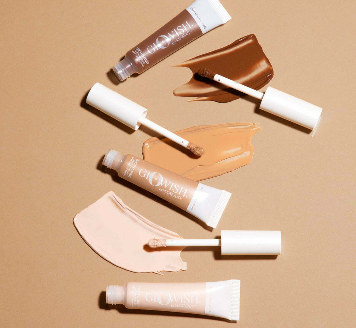 Huda Beauty GloWish Bright Light Sheer Concealer