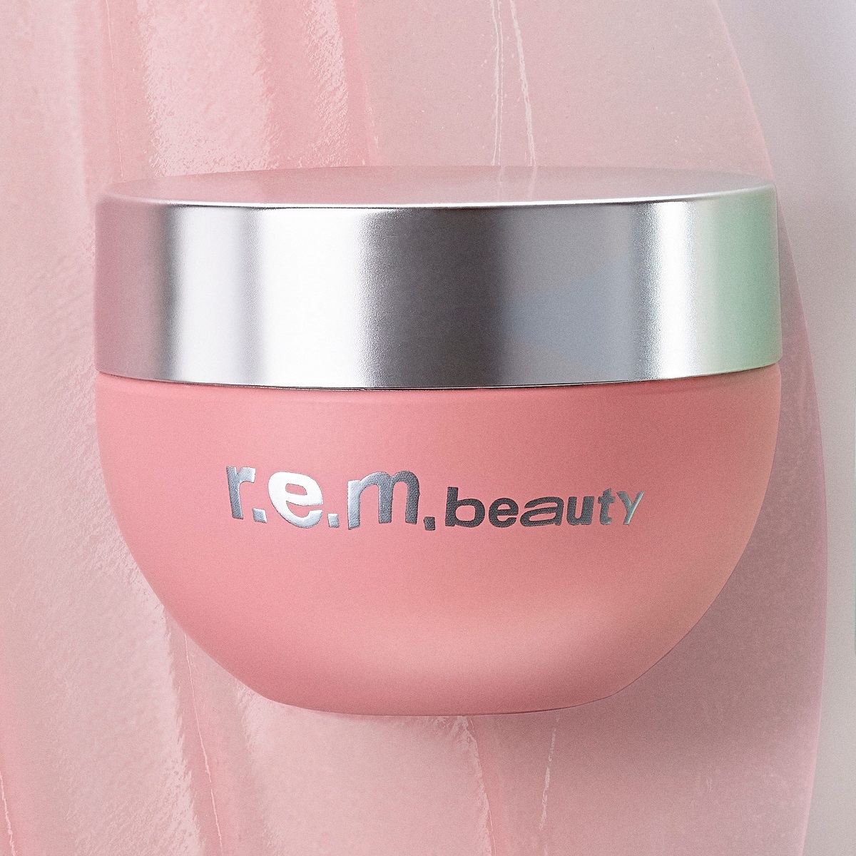  r.e.m.Beauty Full Night’s Sleep Energizing Undereye Balm