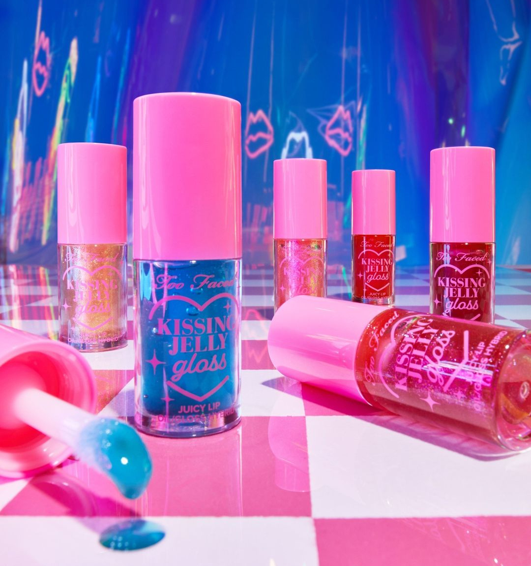 TOO FACED Kissing Jelly Lip Oil Gloss