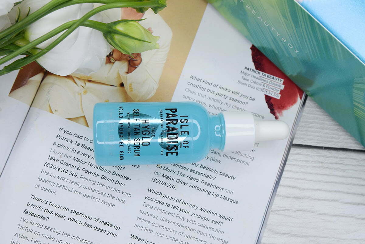 Isle of Paradise HYGLO Hyaluronic Self-Tan Serum for Face