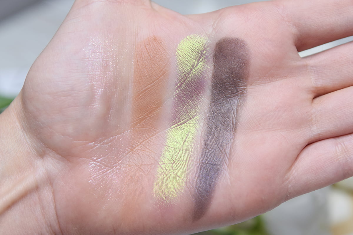 SUQQU Signature Colour Eyes Eyeshadow 125 Hikarimai review SUQQU Signature Colour Eyes Eyeshadow 125 Hikarimai review