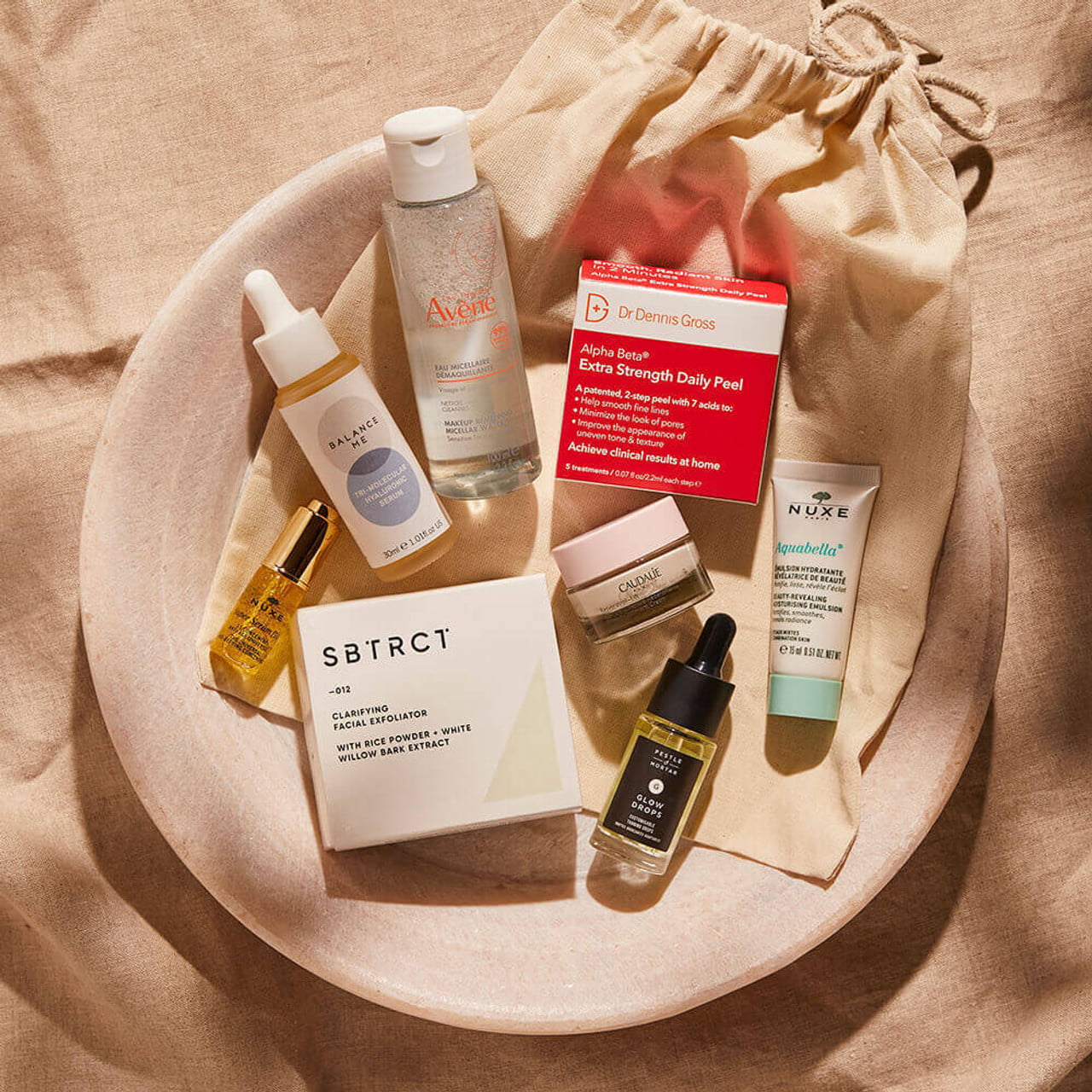 Free Bath & Unwind Love your Skin Set 2023 Free Bath & Unwind Love your Skin Set 2023