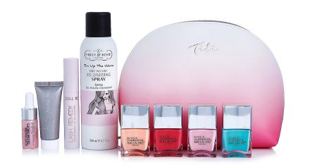QVC Tili Beauty in Bloom Beauty Bag 2023 QVC Tili Beauty in Bloom Beauty Bag 2023