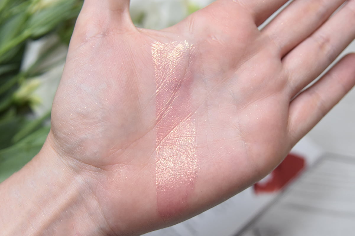 Made By Mitchell Blursh Lights Liquid Highlighter