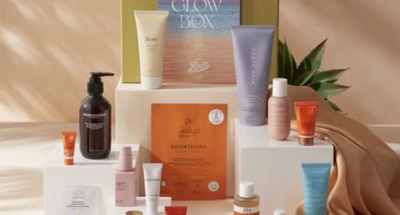 Boots Summer Glow Getters Premium Beauty Box 2023 Boots Summer Glow Getters Premium Beauty Box 2023