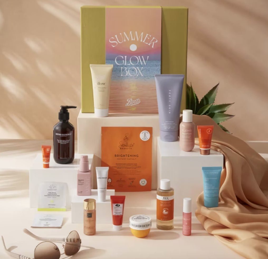 Boots Summer Glow Getters Premium Beauty Box 2023