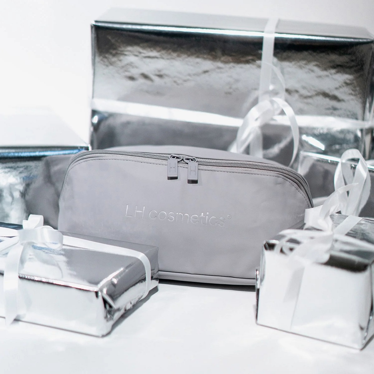 LH cosmetics Advent Calendar 2023