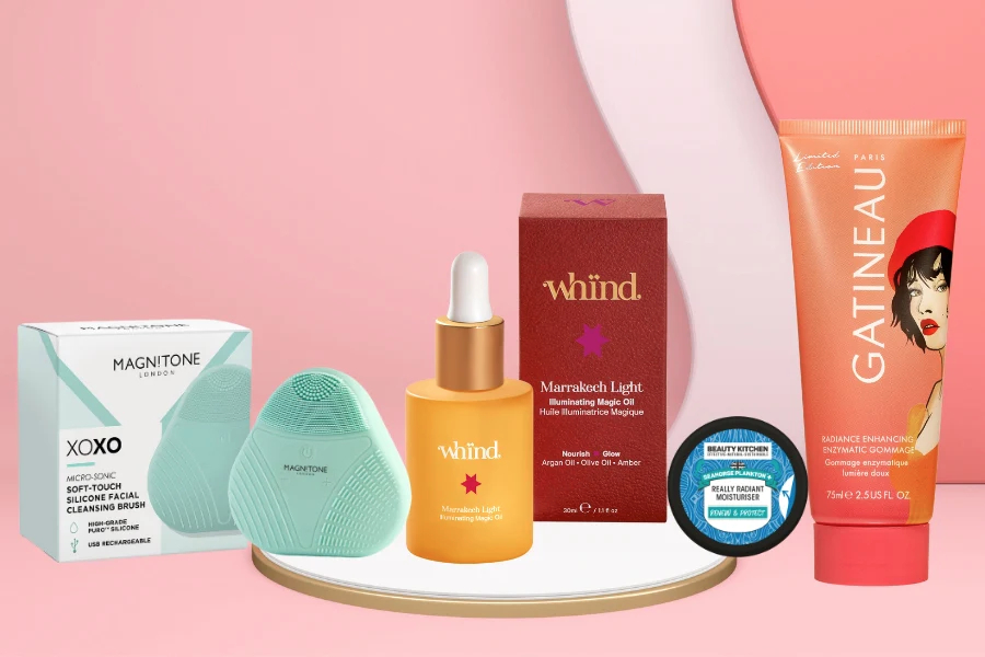 TOYL Beauty Box October 2023 TOYL Beauty Box October 2023