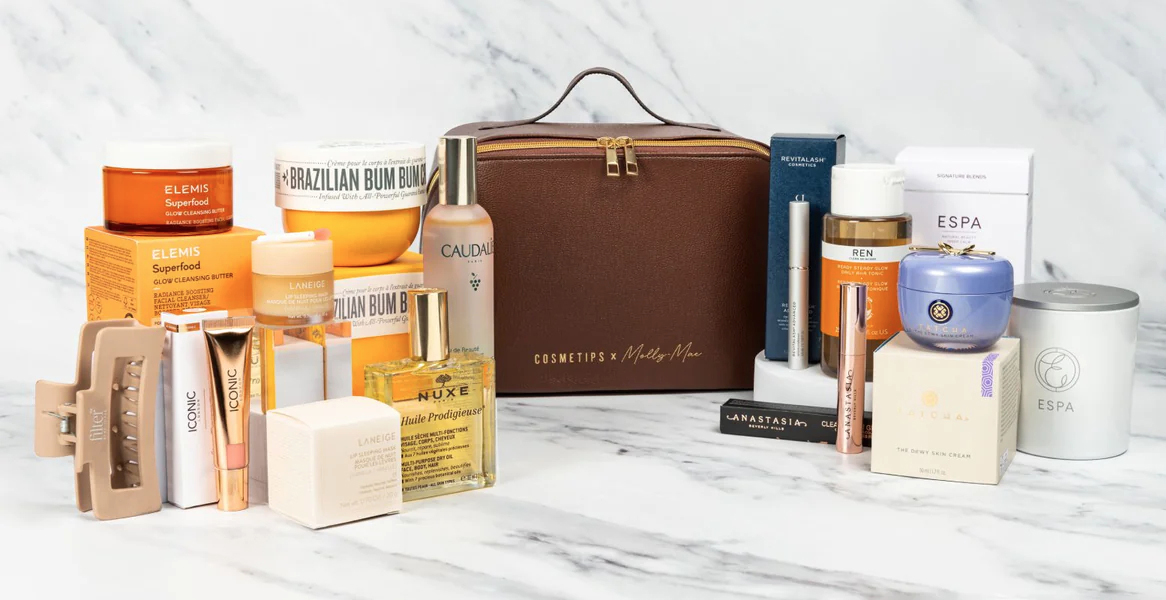 Cosmetips x Molly-Mae V4 Beauty Edit 2023