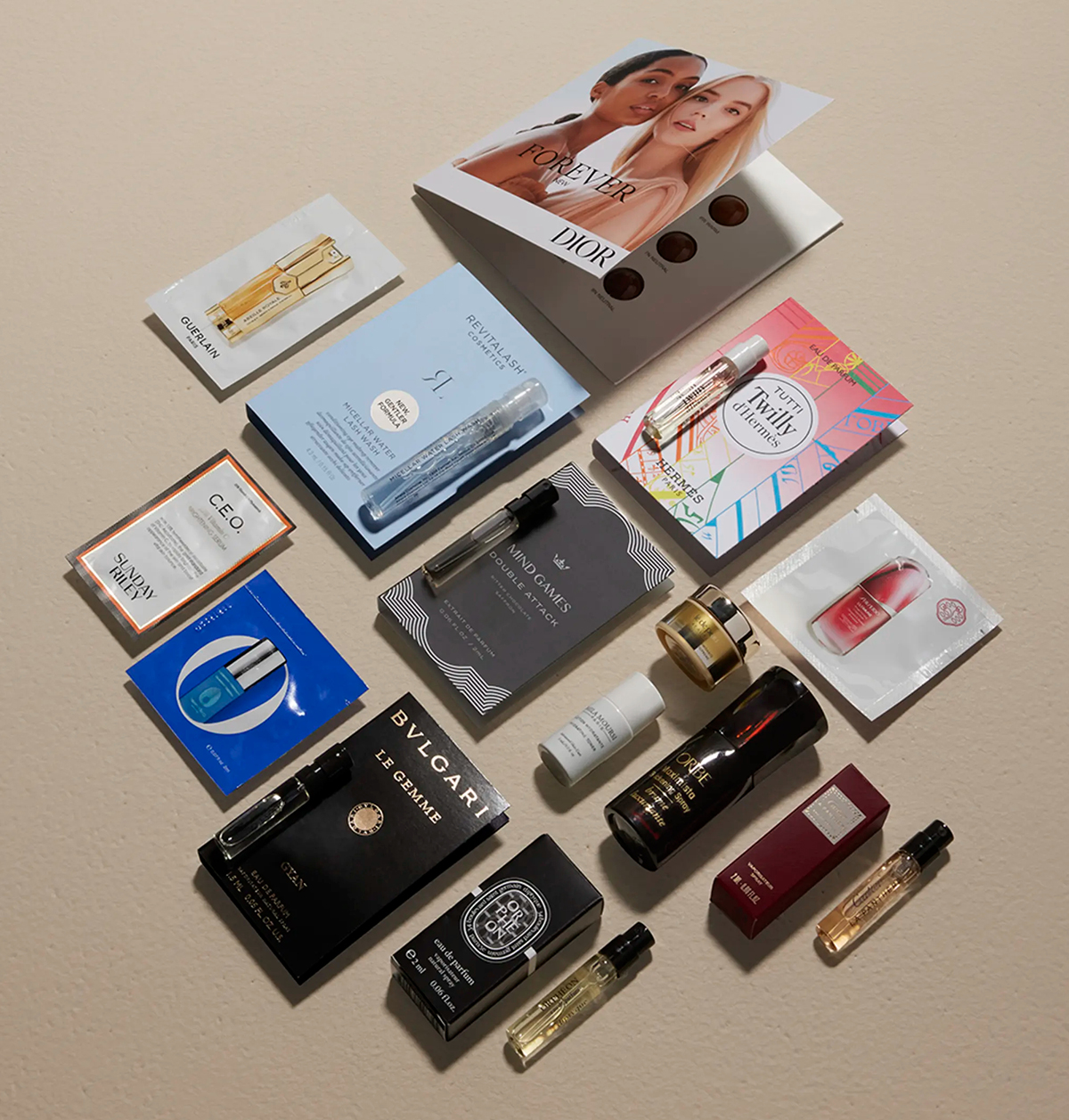 Free Neiman Marcus Cyber Monday Gift with any $200 Neiman Marcus order