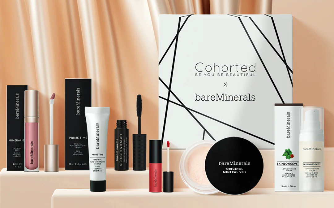 Cohorted Beauty Box December 2023 Cohorted Beauty Box December 2023