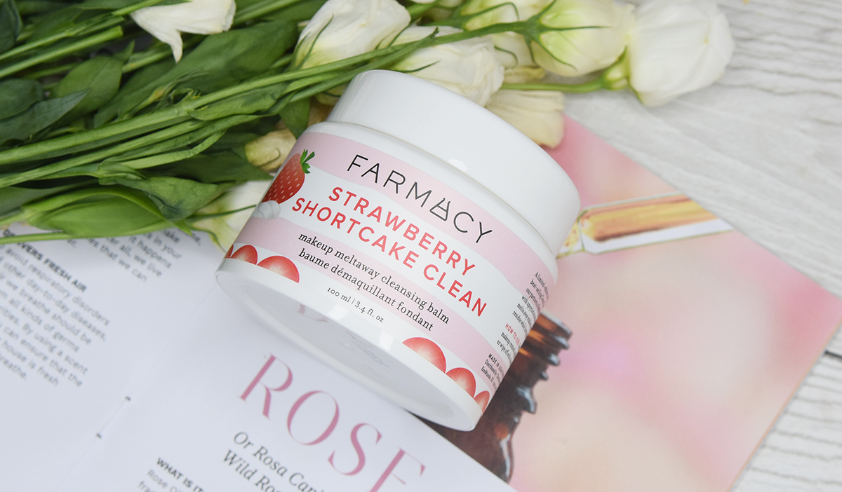 FARMACY Strawberry Shortcake Clean Review FARMACY Strawberry Shortcake Clean Review
