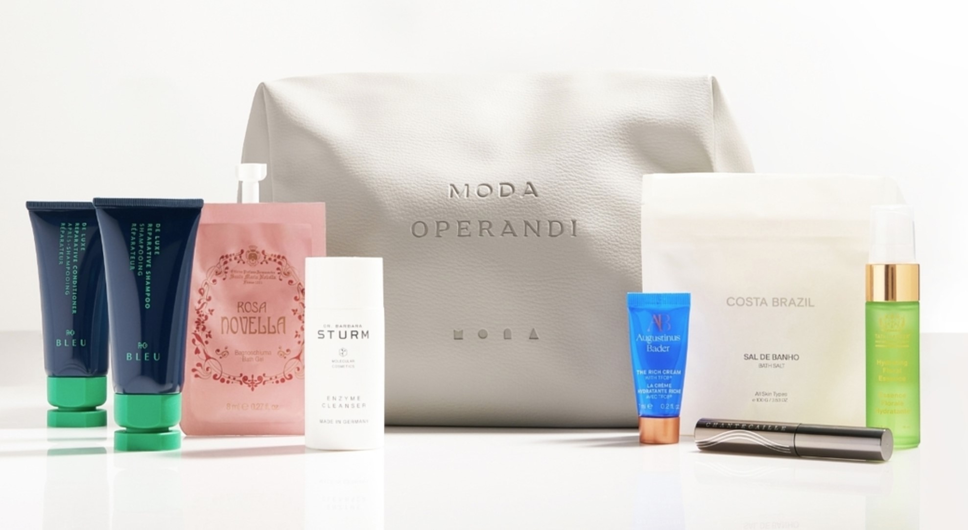 Moda Operandi The Try-It-All Beauty Bag 2023 Moda Operandi The Try-It-All Beauty Bag 2023