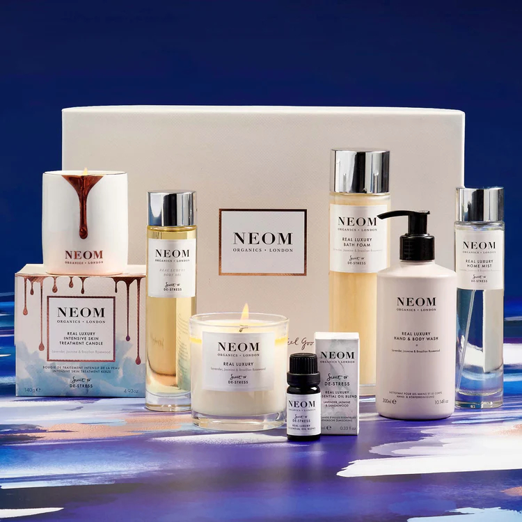 NEOM Organics The Rest & Relax Box