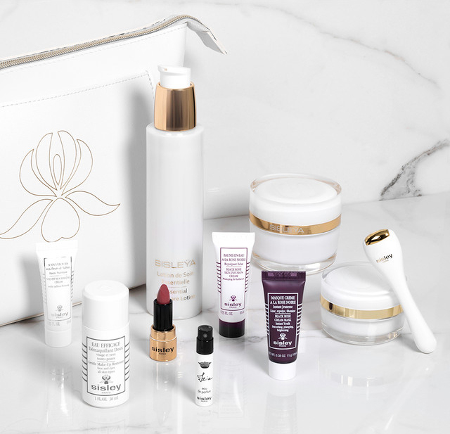 Sisley Sisleÿa Prestige Vanity Set 2023