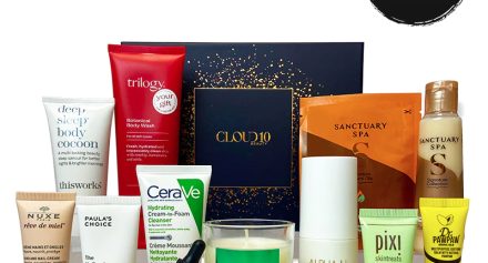 Cloud 10 Beauty #FestiveTreats Gift Box 2023
