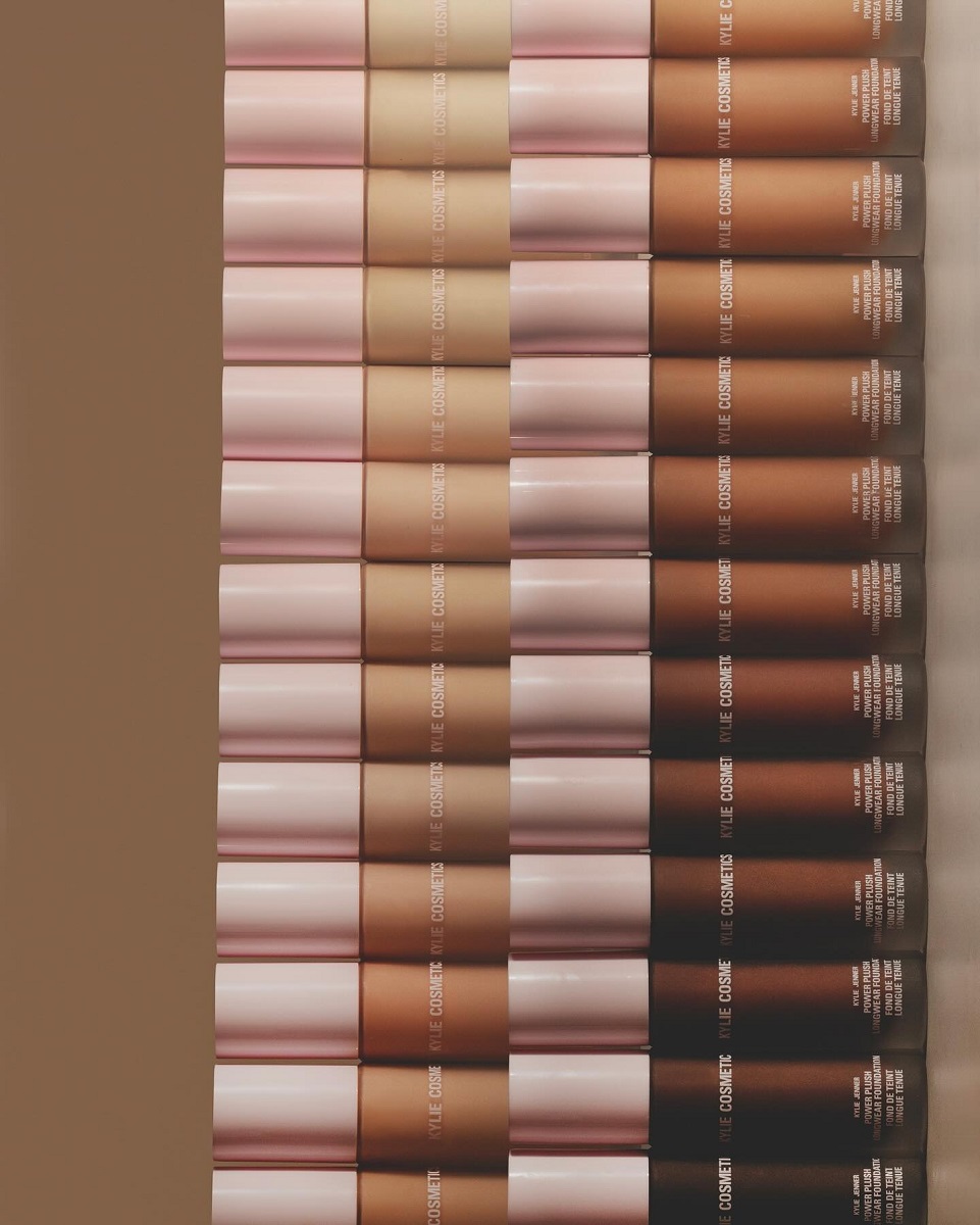 Kylie Cosmetics Power Plush Longwear Foundation