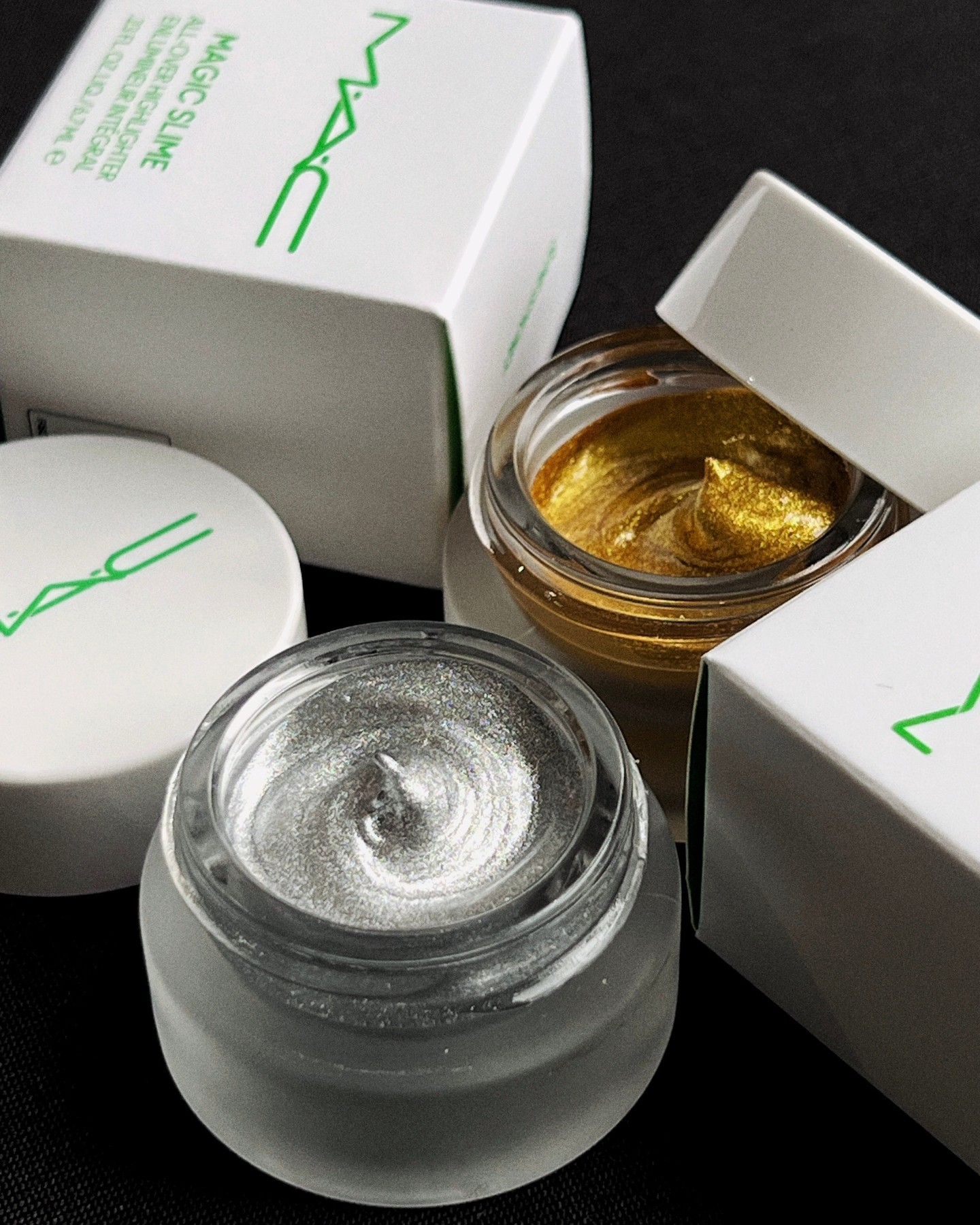 MAC Jelly Slime All-Over Highlighter