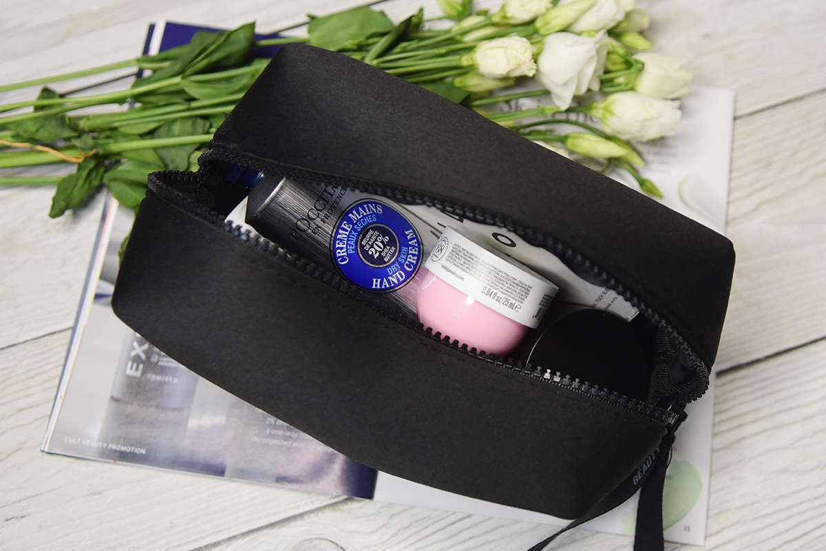 Cult Beauty Black Pouch