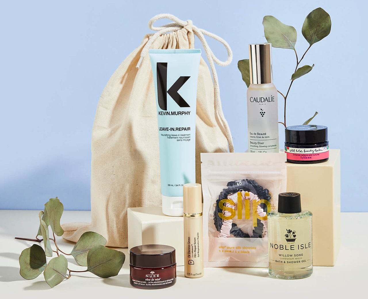 Bath & Unwind The Icons Edit Beauty Bag 2024