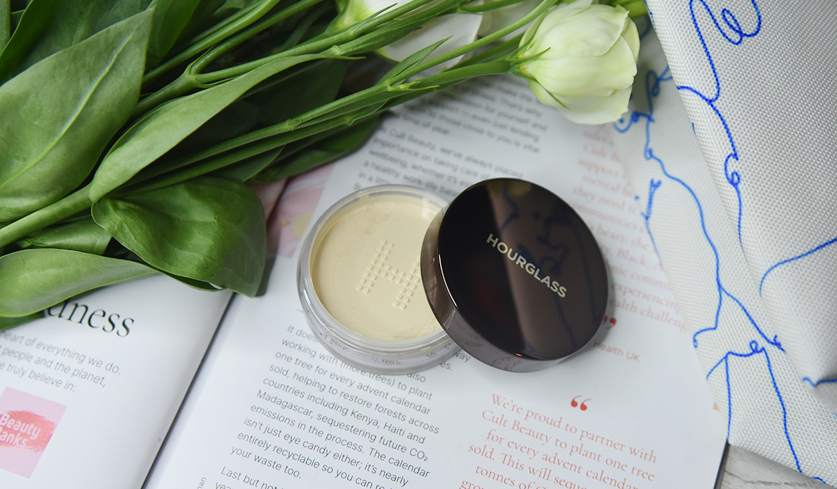 Hourglass Veil Translucent Powder