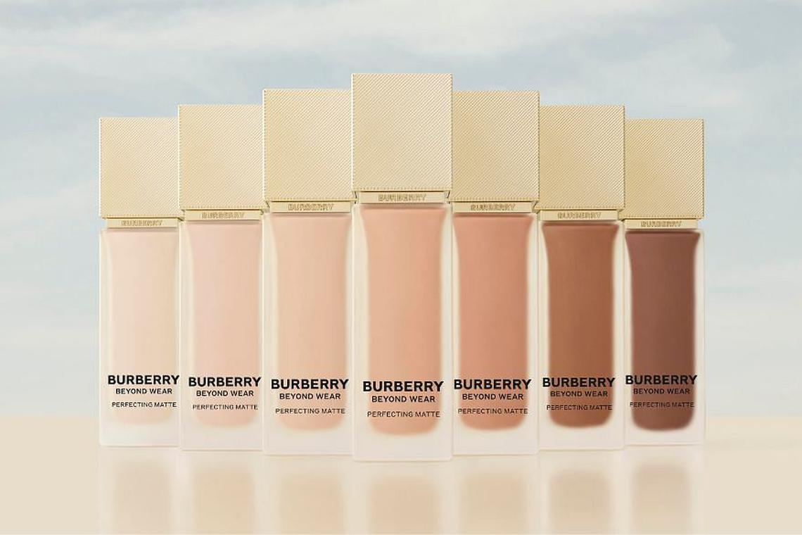 Burberry Beyond Wear Perfecting Matte Foundation