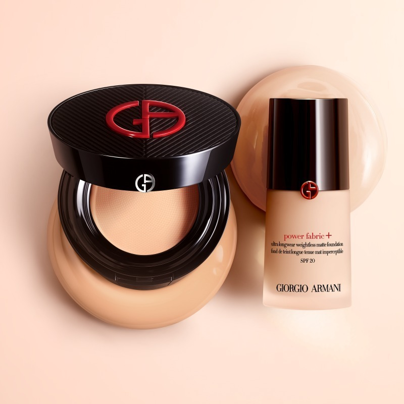 Armani Beauty Power Fabric + Long Wear Weightless Mat Cushion