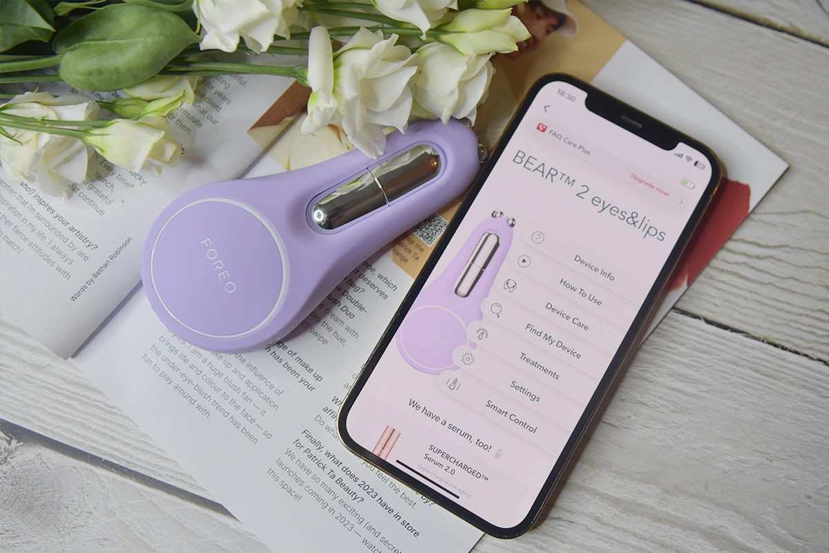 FOREO BEAR 2 Facial Toning Device for Eyes and Lips Review FOREO BEAR 2 Facial Toning Device for Eyes and Lips Review