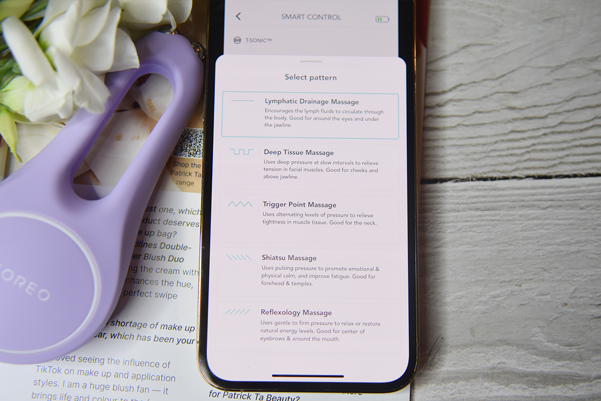 FOREO BEAR 2 for Eyes and Lips FOREO BEAR 2 for Eyes and Lips