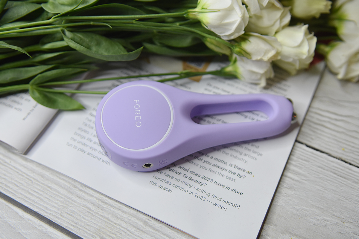 FOREO BEAR 2 Facial Toning Device for Eyes and Lips review FOREO BEAR 2 Facial Toning Device for Eyes and Lips review