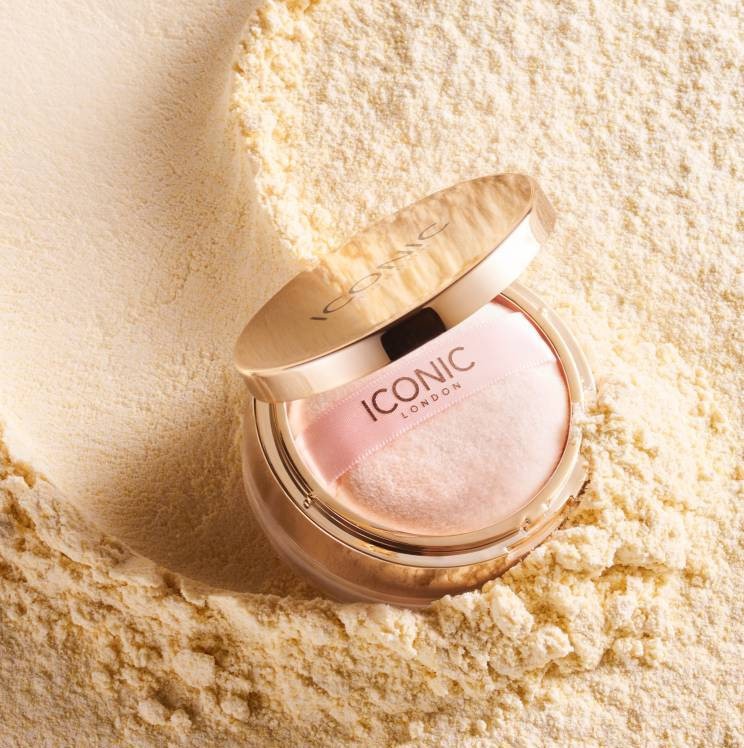 ICONIC London Velvet Blur Translucent Setting Powder