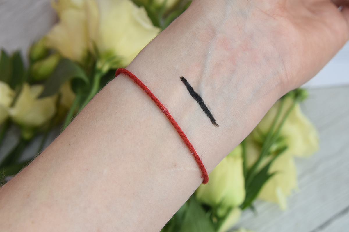 PATRICK TA Major Dimension Precision Gel Liner in Black