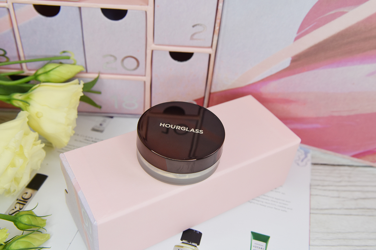 Hourglass Veil Translucent Setting Powder
